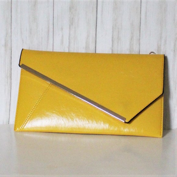 Fashion Faux Patent Leather Yellow Envelope Clutch - Picture 1 of 9